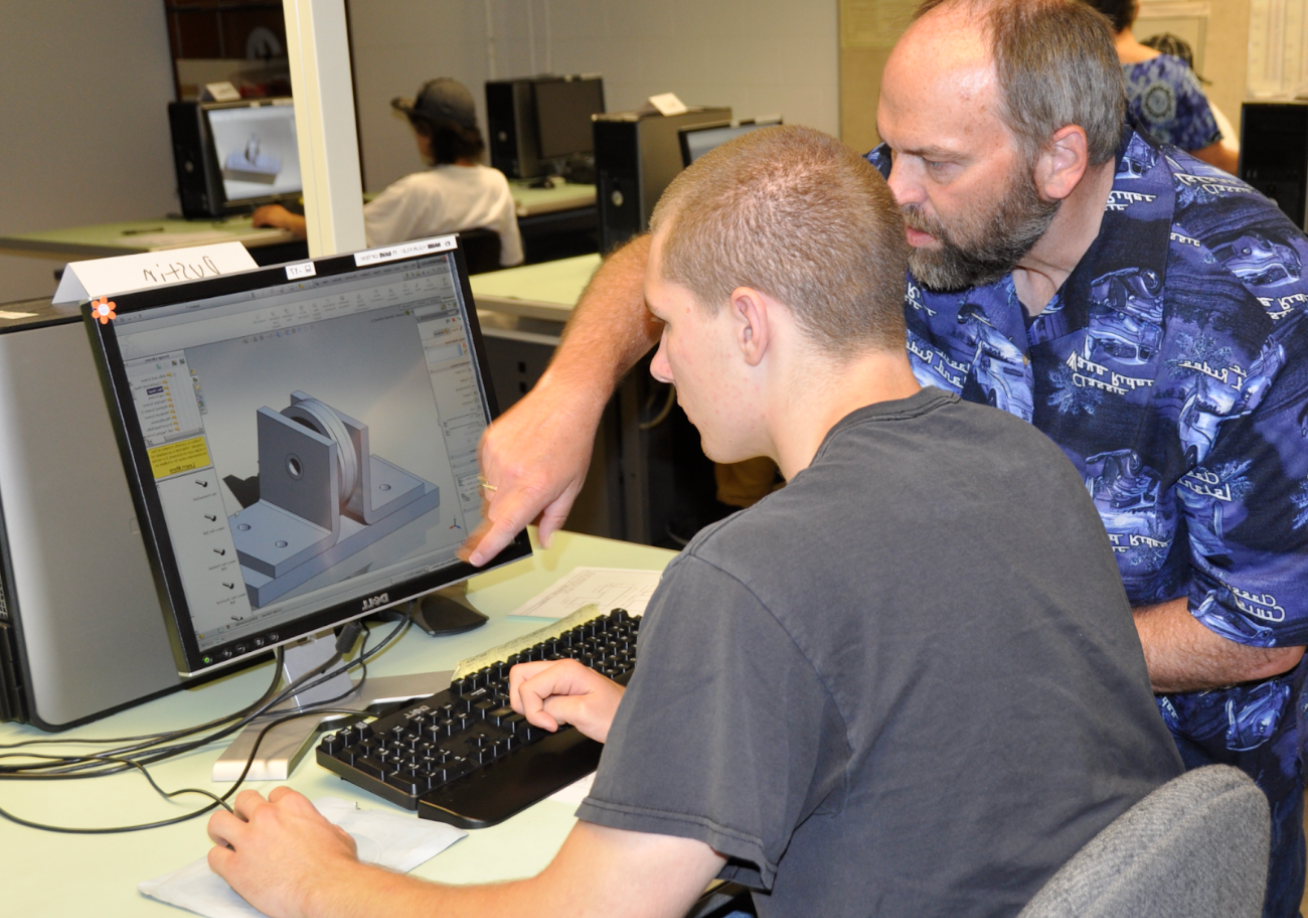 photo of student using CADD software